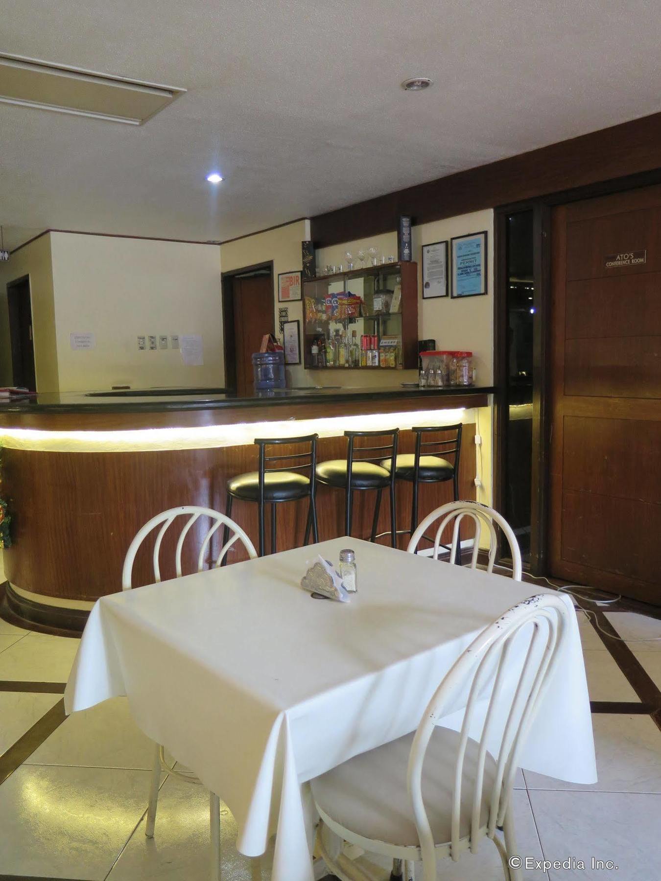 Paragon Suites Cebu Zewnętrze zdjęcie